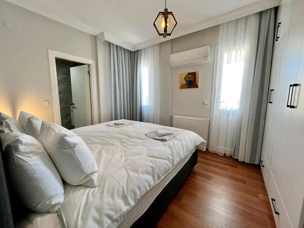 Apartment With Balcony In Seferihisar Esmirna